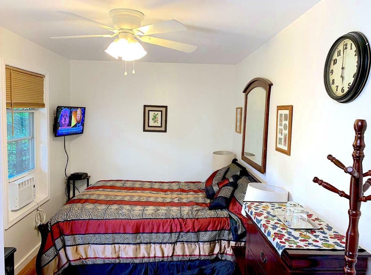 Micosta Leisure Inn Hudson Esterno foto